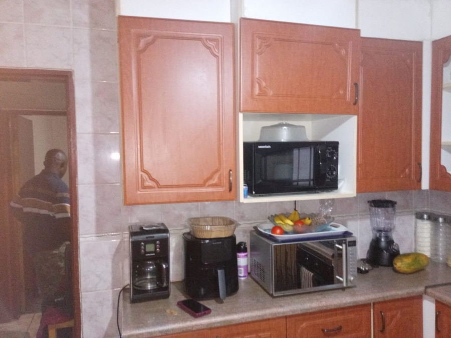 2 Bedroom Property for Sale in Mothutlung-A North West